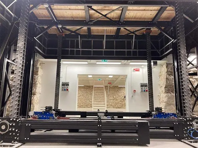 stage lift