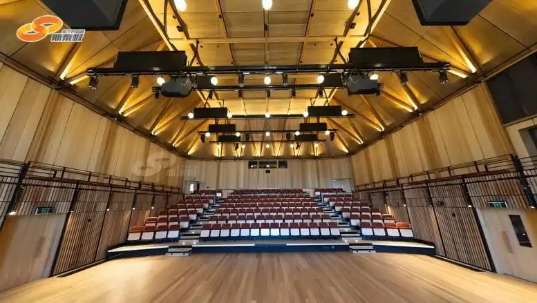 How do I Choose the Right Overstage Machinery System for a Touring Theater?